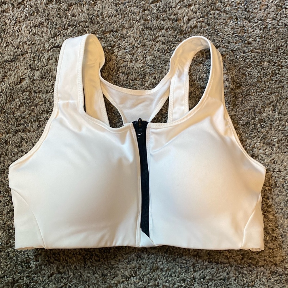 Nike Sports Bra - size Medium